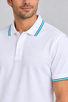 h7005-button-down-polo-100-cotton-pique | White | model detail close-up
