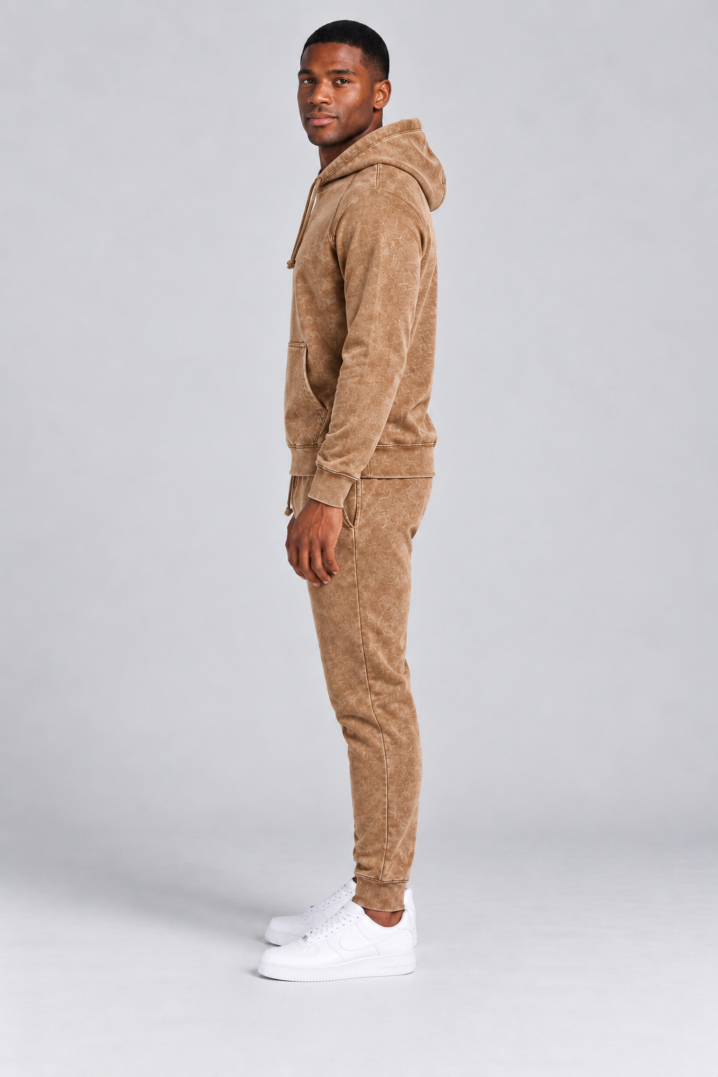 s-s-streetwear-900h-70-30-300gsm-8-85oz-hoodie | Camel | model side view